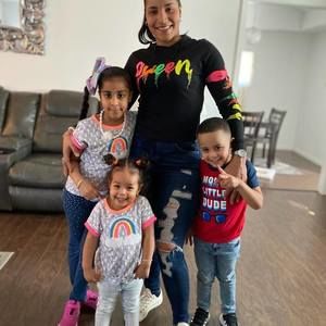 Meet your Posher, Pamela